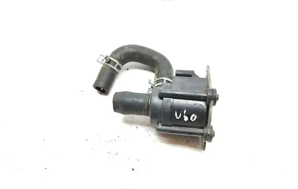 Volvo V60 Electric auxiliary coolant/water pump 31338211 15T308 704773000