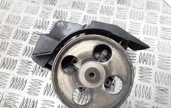 Peugeot 206 Power steering pump 9636868880