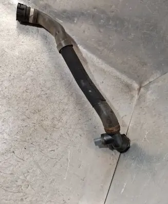 Volkswagen PASSAT B7 Engine coolant pipe/hose 3C0122051CD