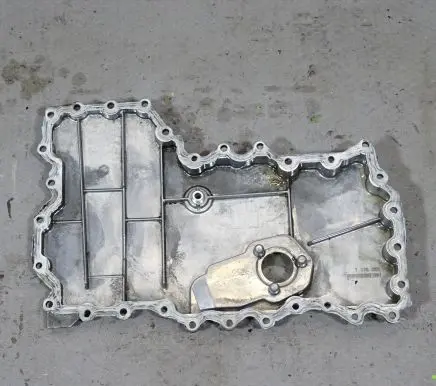BMW 7 F01 F02 F03 F04 Oil sump 7570694