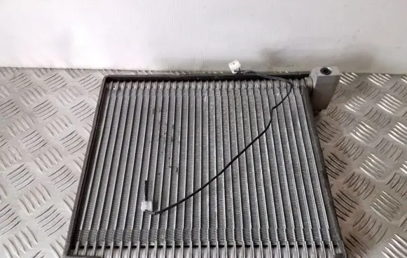 Infiniti EX Air conditioning (A/C) radiator (interior) 