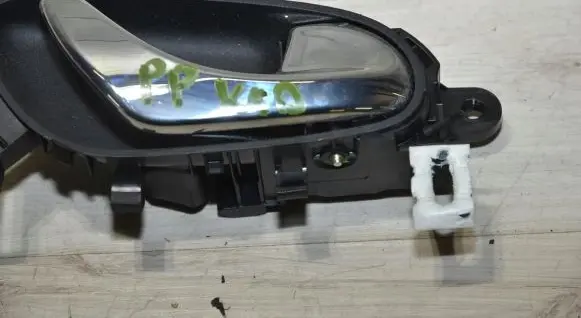 Renault Kadjar Front door interior handle 806714EA0A