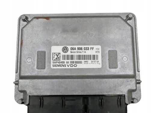 Seat Leon (1P) Engine control unit/module 06A906033FF 5WP4045502