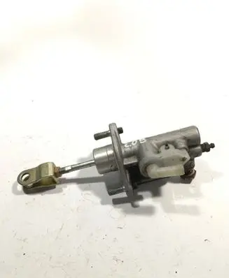 Mitsubishi Outlander Clutch master cylinder 