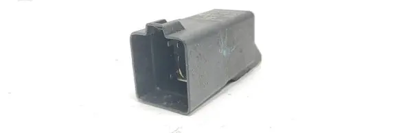 Chevrolet Cruze Glow plug pre-heat relay 0281003041