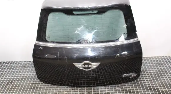 Mini Cooper Countryman R60 Tailgate/trunk/boot lid BLACKB11