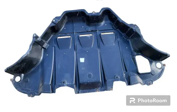 Nissan Leaf I (ZE0) Rear bumper underbody cover/under tray 748A23NL0A
