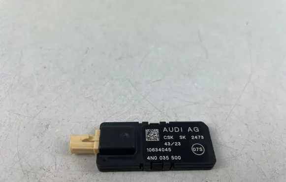 Audi Q4 e-tron Aerial antenna amplifier 4N0035500