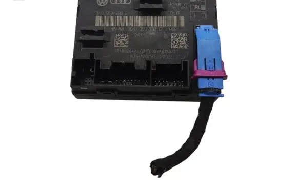 Audi A1 Door control unit/module 8X0959793E