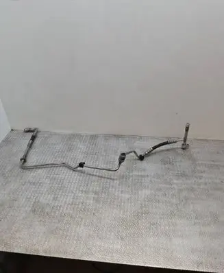 Ford Focus Air conditioning (A/C) pipe/hose 