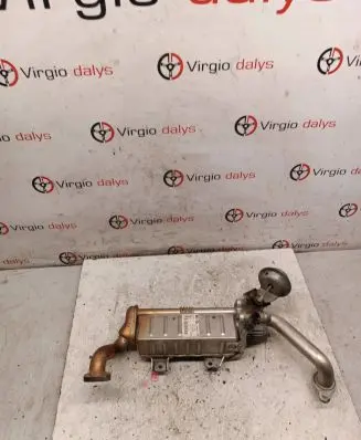 Toyota Verso EGR valve cooler 256010R020 13064130G00