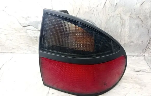 Renault Laguna I Rear/tail lights 7700820051