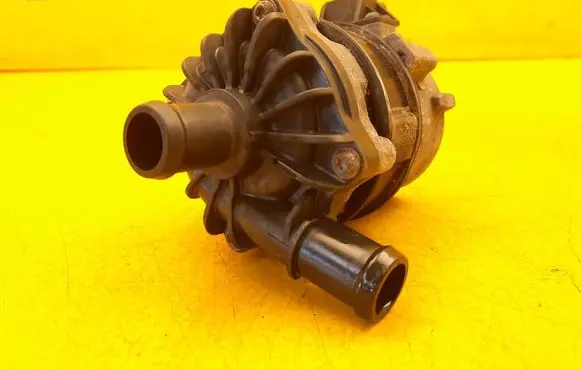 Porsche Cayenne (92A) Electric auxiliary coolant/water pump 7P0965567