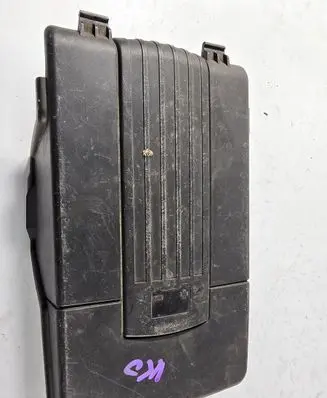 Skoda Octavia Mk2 (1Z) Battery box tray cover/lid 1K0915443A