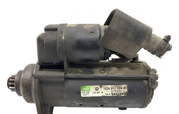 Audi A3 S3 8P Starter motor 02A911024B