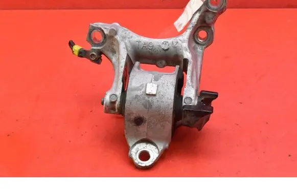 Honda Civic IX Engine mount vacuum valve 