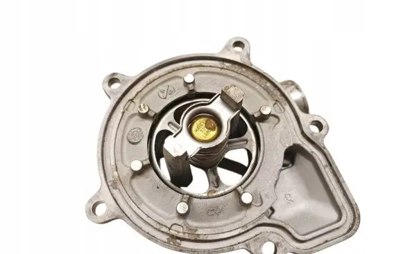 Mercedes-Benz CLA C118 X118 Thermostat housing 