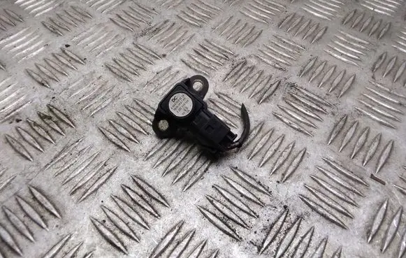 Mercedes-Benz E W211 Air pressure sensor A0061531528 0261230144