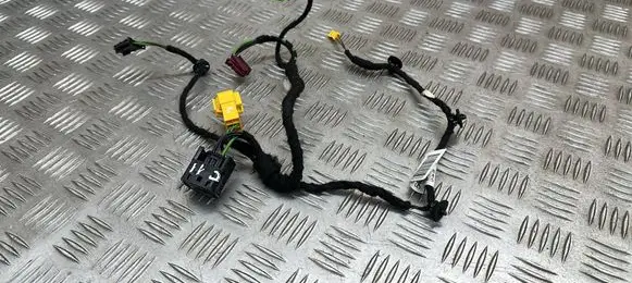 Mercedes-Benz E C207 W207 Front door wiring loom A2075405205