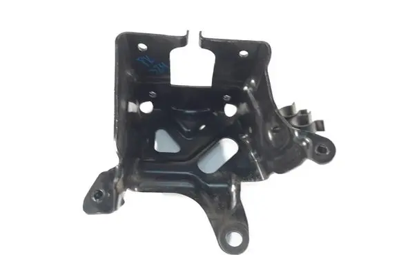 Audi Q5 SQ5 Radiator mount bracket 4S0121214C