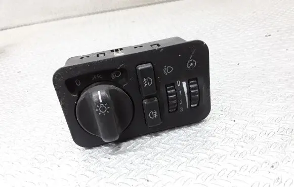 Opel Frontera B Light switch 8971779590