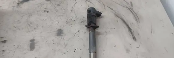 Fuel injector