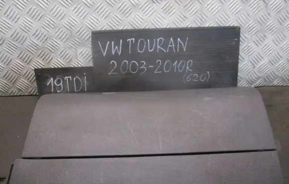Volkswagen Touran I Glove box set 