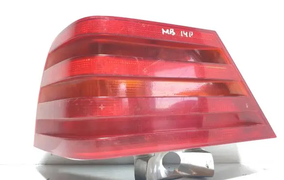 Mercedes-Benz S W140 Rear/tail lights 1408200164
