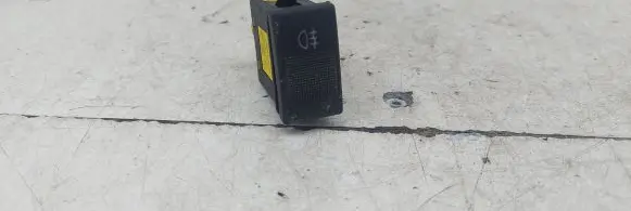 Fog light switch