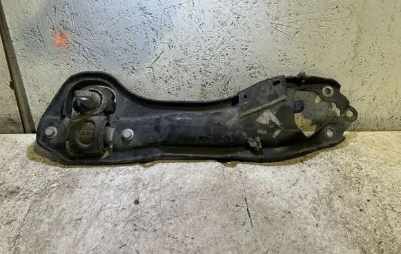 Chrysler Pacifica Rear upper control arm/wishbone