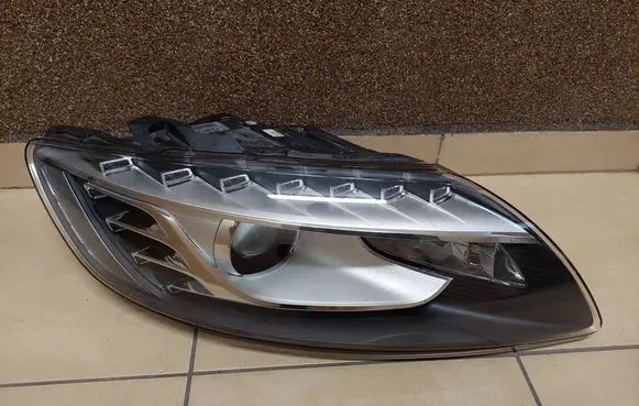 Audi Q5 SQ5 Headlight/headlamp 4L0941004AD