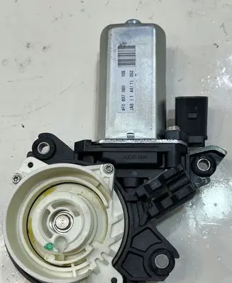 Audi A8 S8 D4 4H Front door 4F0837060 | 888.119.595