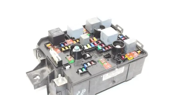 Opel Mokka Fuse box set 95263744