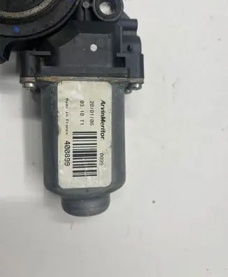 Hyundai Sonata Rear door window regulator motor 400899