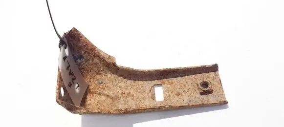 Volvo S40, V40 Bracket in trunk/boot 