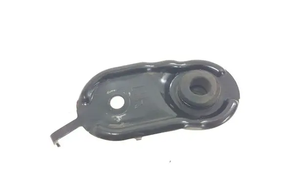 Subaru Legacy Radiator mount bracket