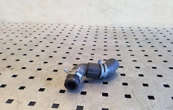 Skoda Octavia Mk3 (5E) Engine coolant pipe/hose 5Q0122073H