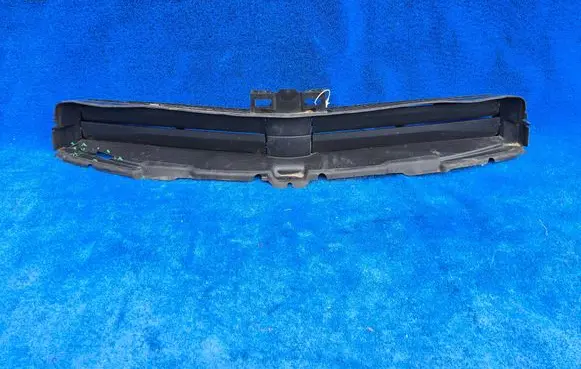 BMW iX Intercooler air guide/duct channel 5A1A698