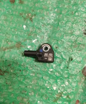 Hyundai Kona I Airbag deployment crash/impact sensor 95920K4100