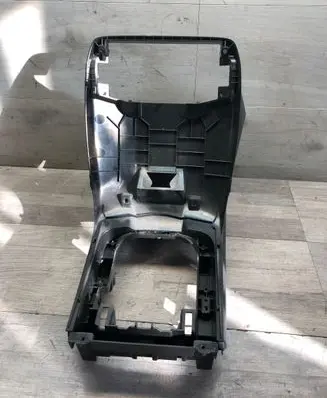 Volvo XC70 Center console 39997246 Y285286