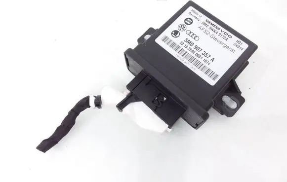 Volkswagen PASSAT B6 Light module LCM 5M0907357A