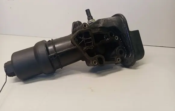 Audi A6 S6 C6 4F Oil filter mounting bracket 06F115397F