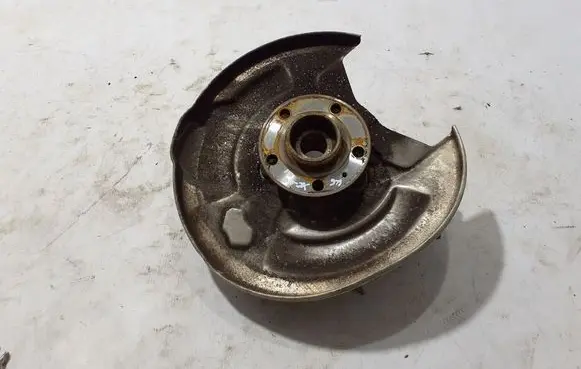 Volvo XC60 Rear wheel hub 31658319