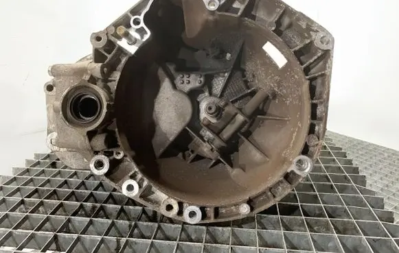 Fiat 500 Manual 5 speed gearbox 55196336