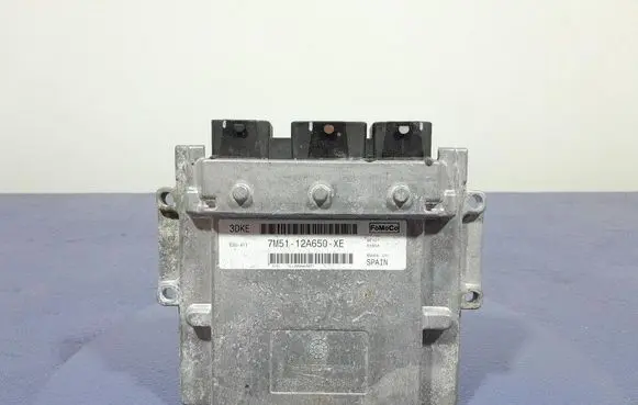 Ford Focus C-MAX Engine control unit/module ECU 7M5112A650XE