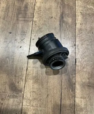 Mercedes-Benz C W203 Air intake duct part A6460980407 054549A PA66GF35