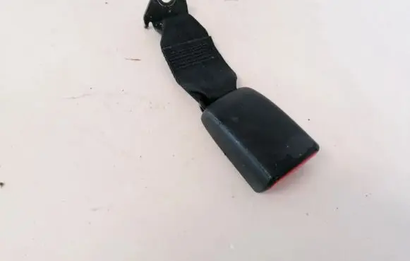 Mitsubishi Lancer X Rear seatbelt buckle e034501