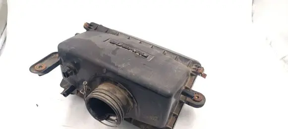 Subaru Impreza I Air filter box 6901