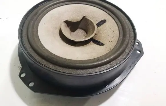 Opel Zafira A Front door speaker 