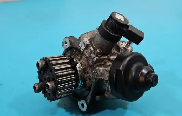 Skoda Yeti (5L) Fuel injection high pressure pump 0445010514 IMPRK1584128